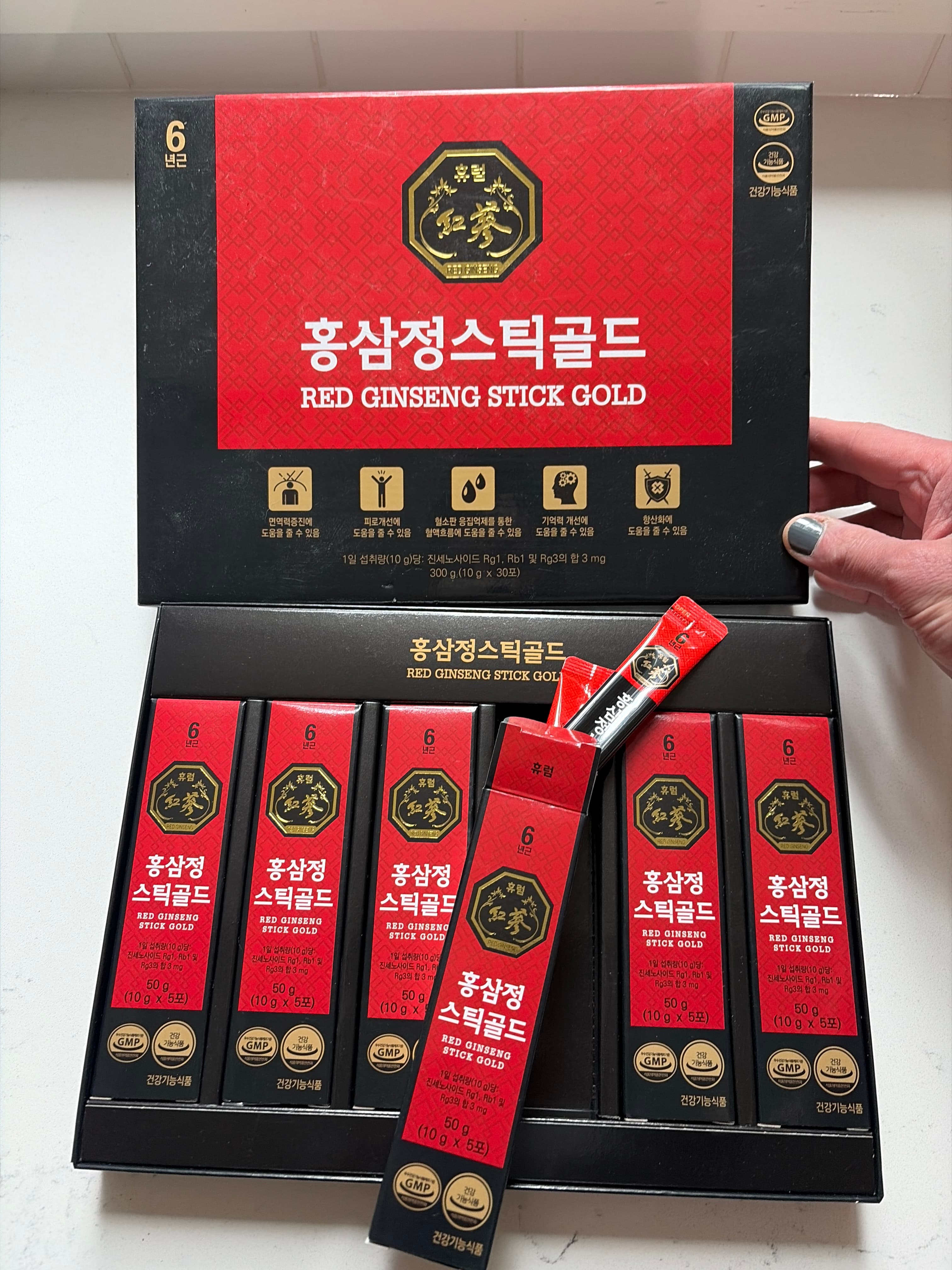 A box of pure red ginseng I brought back from Korea