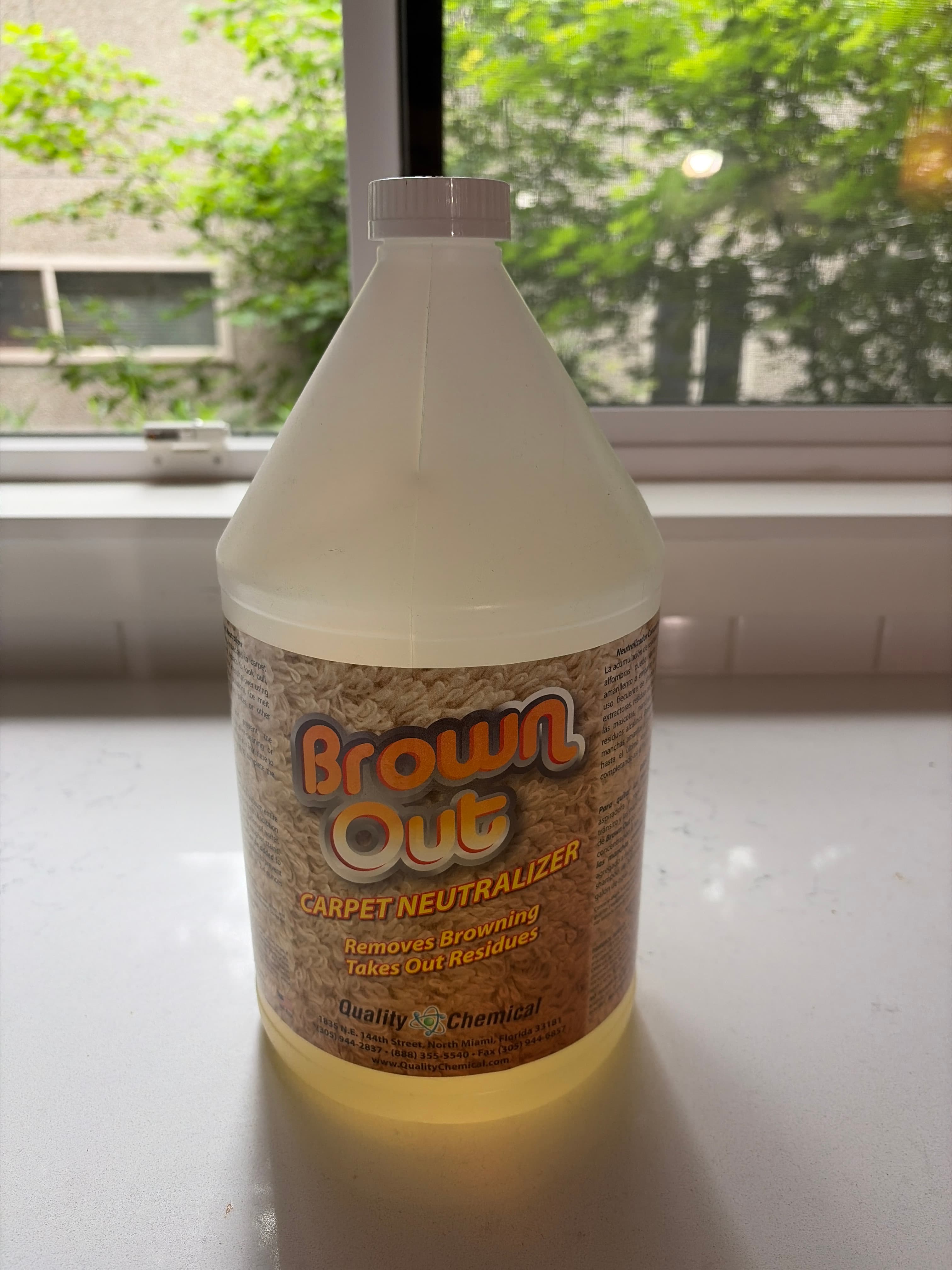 Brown out industrial carpet cleaner